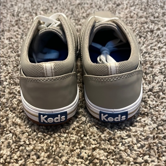 Keds Tan Sneakers Classic Canvas Style - Picture 4 of 7